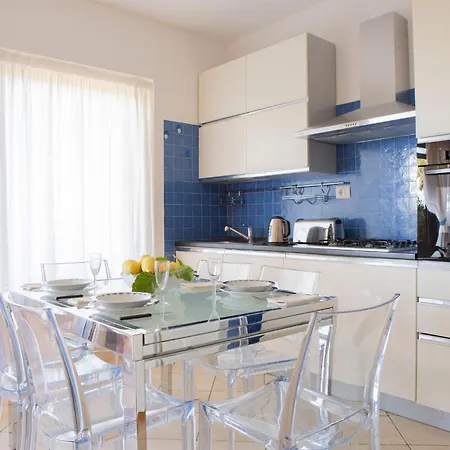 Con Barbecue Con Giardino Vista Mare * פולה